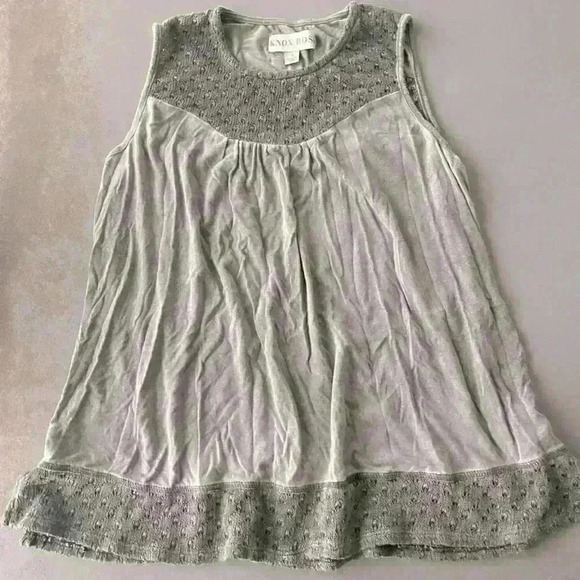 Knox Rose Embellished Top sz Small - Picture 1 of 12